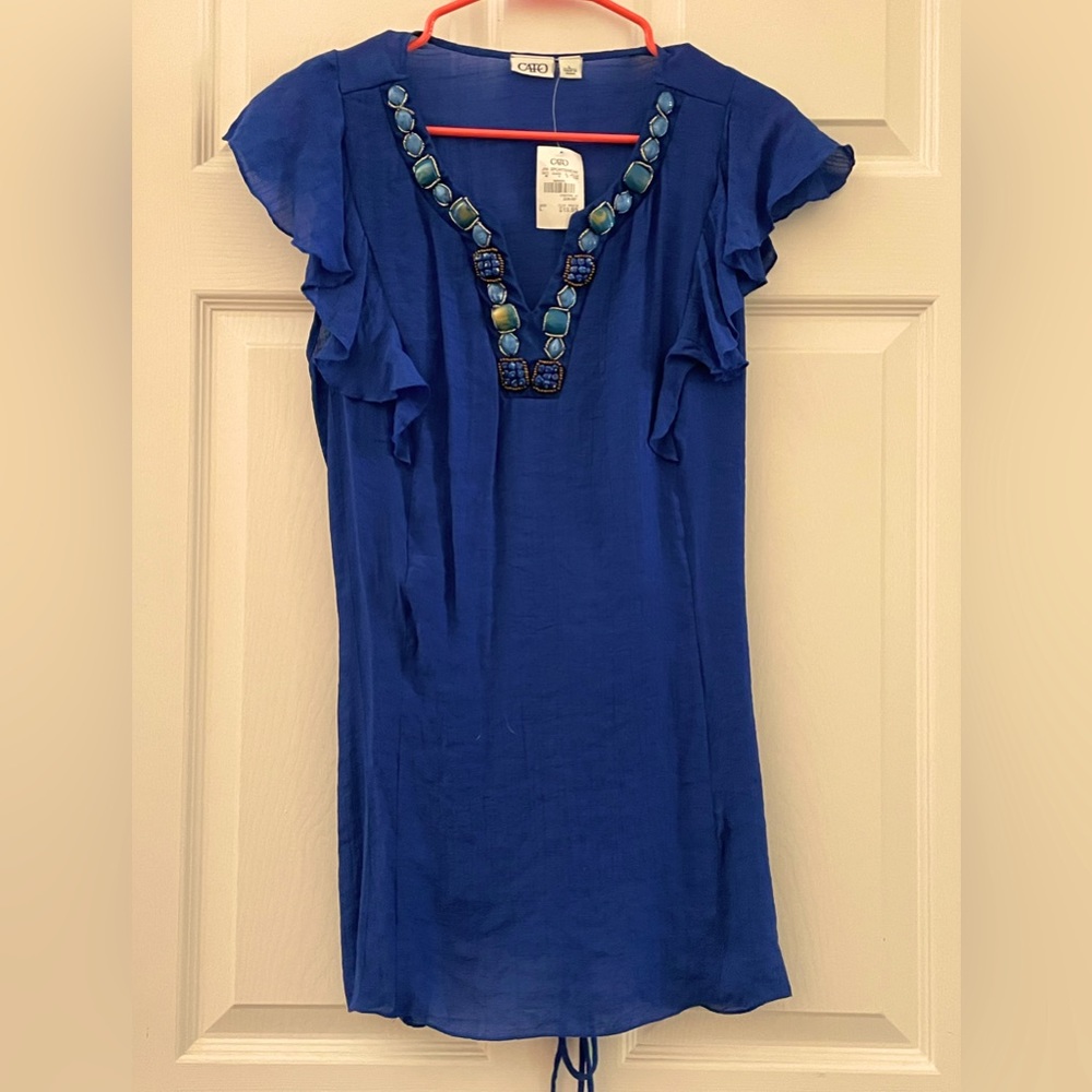 Large scoop neck blouse.